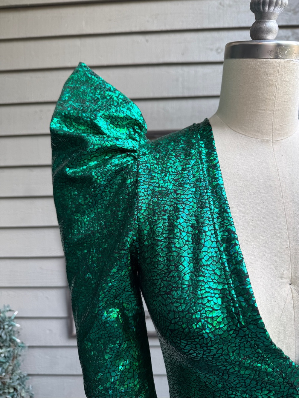 NWOT Lena Quist Emerald Green V-Neck Bodysuit with a Mermaid skirt Size Small - Picture 3 of 11